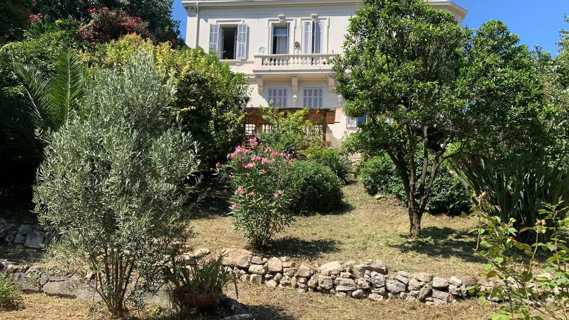 06Bi - Beautiful Apartment With Garden And Terrace Le Cannet