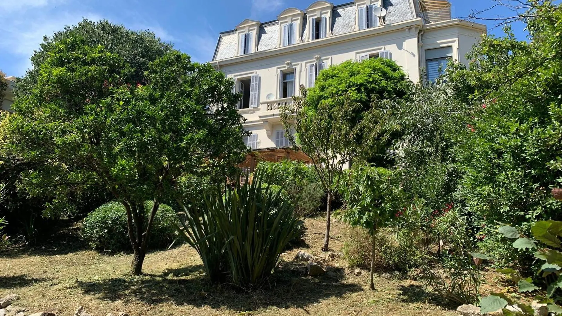 06Bi - Beautiful Apartment With Garden And Terrace Le Cannet
